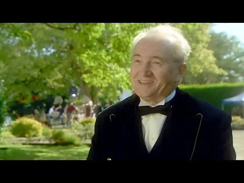 Read more about the article Have you noticed the Cameo from David Tennant’s dad?