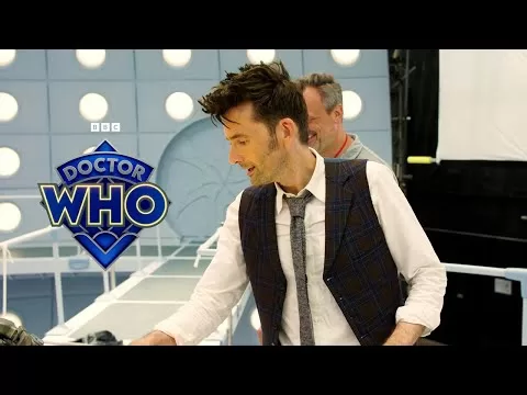 Read more about the article David Tennant’s Tour of the New TARDIS | Behind the Scenes